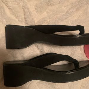 Colin Stuart Platform Sandal Black 6